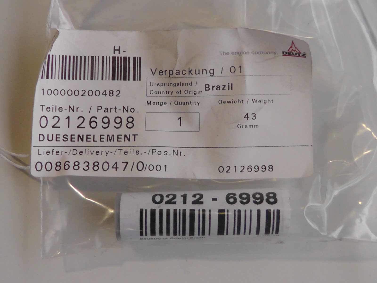 0212 6998 Düsenelement