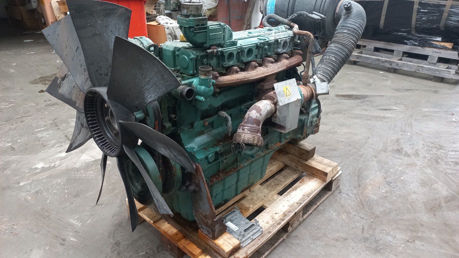 Deutz BF6M1013FC / VolvoPenta TAD 733 GE